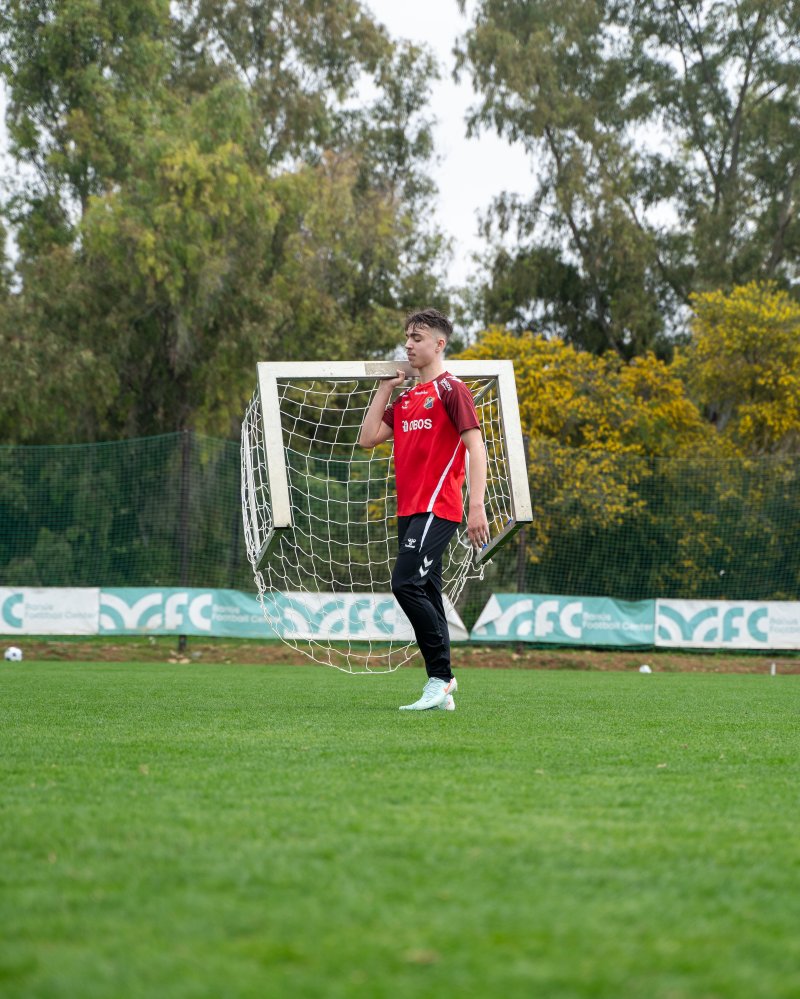 Eron Isufi har nettopp kommet hjem fra samling med G18-landslaget. Hva kan vi forvente av 17-åringen den kommende sesongen?